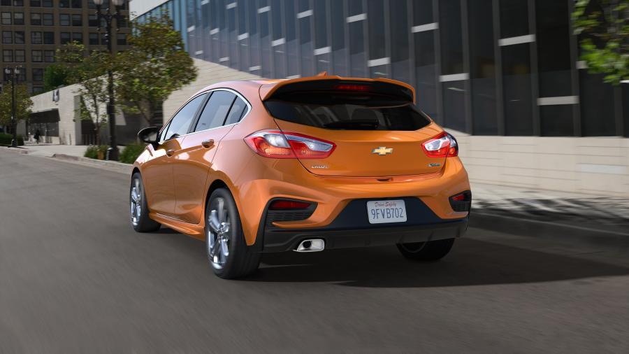  Chevrolet Cruze Premier RS Hatchback 2016 года  (NA) (фото 8 из 16)